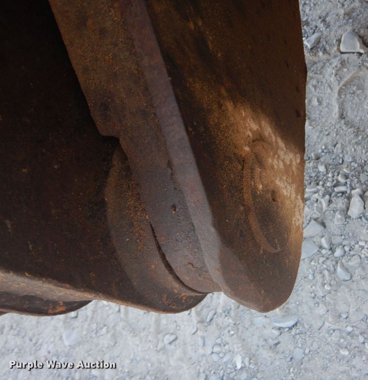 image for item DO1436 1999 Komatsu PW170ES-6K  wheeled excavator