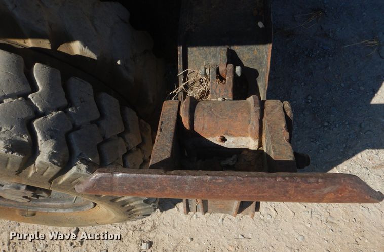 image for item DO1436 1999 Komatsu PW170ES-6K  wheeled excavator