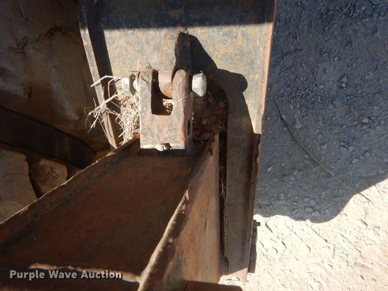 image for item DO1436 1999 Komatsu PW170ES-6K  wheeled excavator