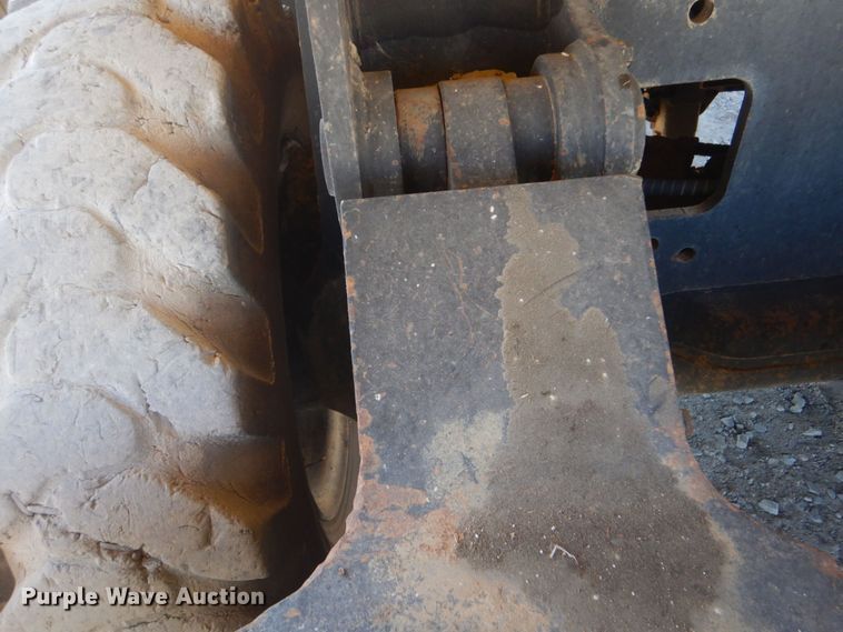 image for item DO1436 1999 Komatsu PW170ES-6K  wheeled excavator