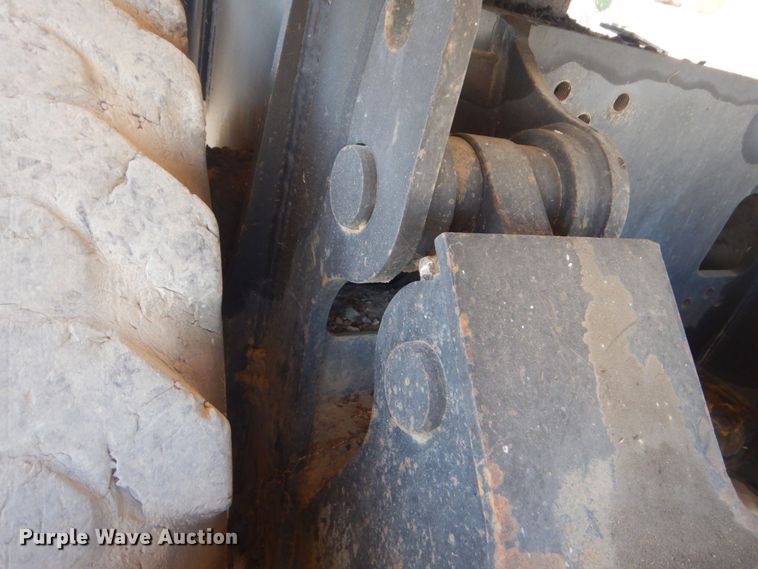 image for item DO1436 1999 Komatsu PW170ES-6K  wheeled excavator