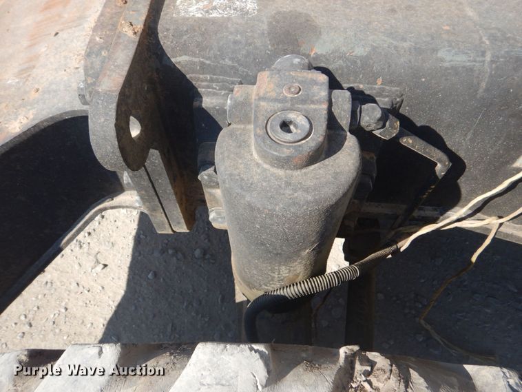 image for item DO1436 1999 Komatsu PW170ES-6K  wheeled excavator