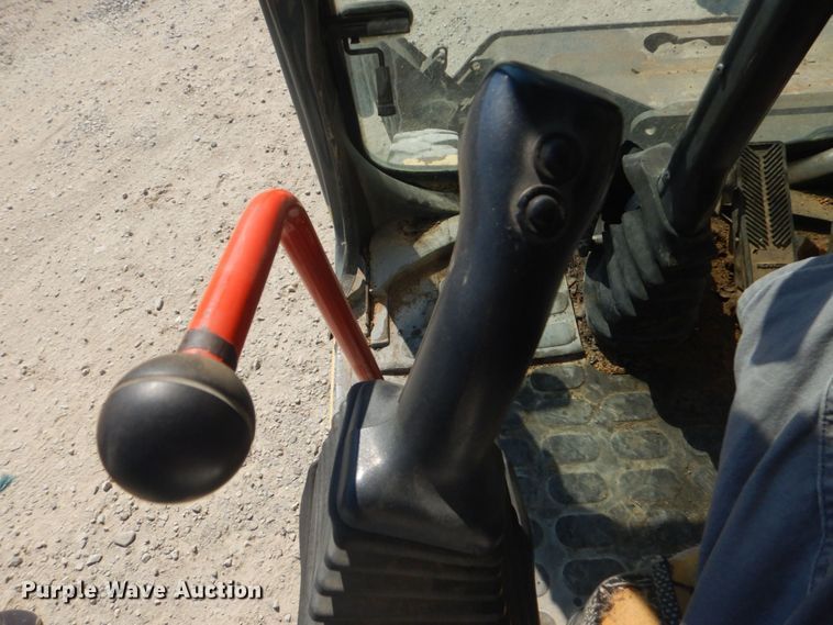 image for item DO1436 1999 Komatsu PW170ES-6K  wheeled excavator