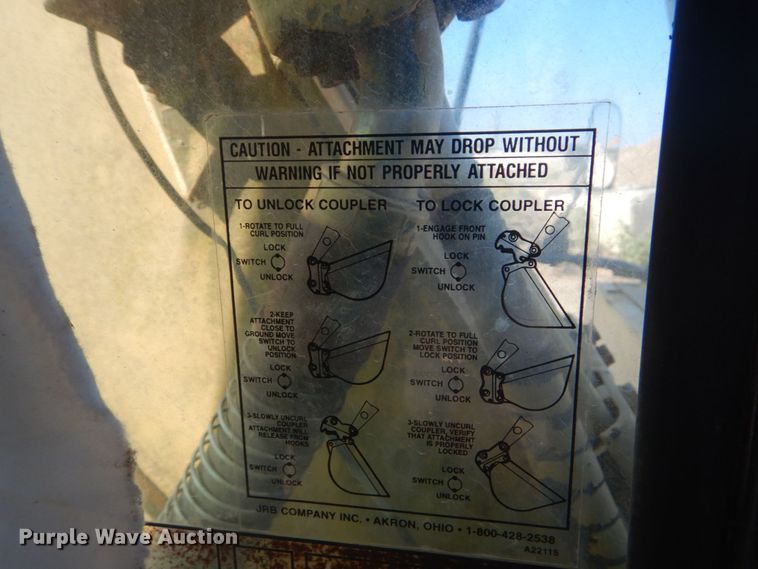 image for item DO1436 1999 Komatsu PW170ES-6K  wheeled excavator