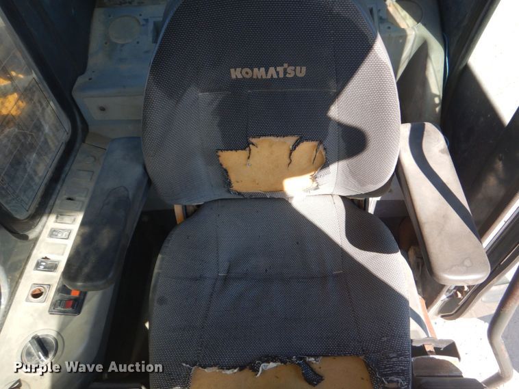 image for item DO1436 1999 Komatsu PW170ES-6K  wheeled excavator