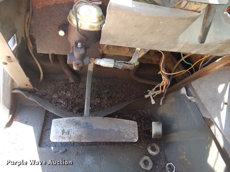 image for item DO1437 1998 Manitou MLT628 telehandler