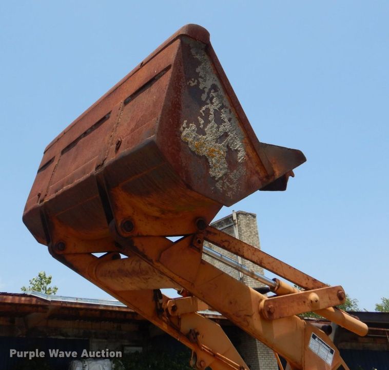 image for item DO1440 Case 580C  backhoe