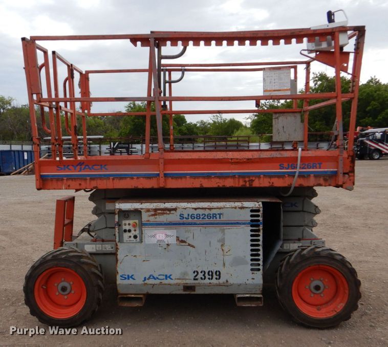 image for item DO1468 Skyjack SJ6826RT  scissor lift