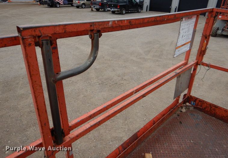 image for item DO1468 Skyjack SJ6826RT  scissor lift