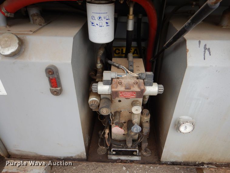 image for item DO1468 Skyjack SJ6826RT  scissor lift