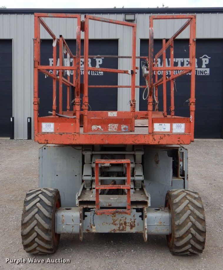 image for item DO1469 Skyjack SJ6826RT  scissor lift