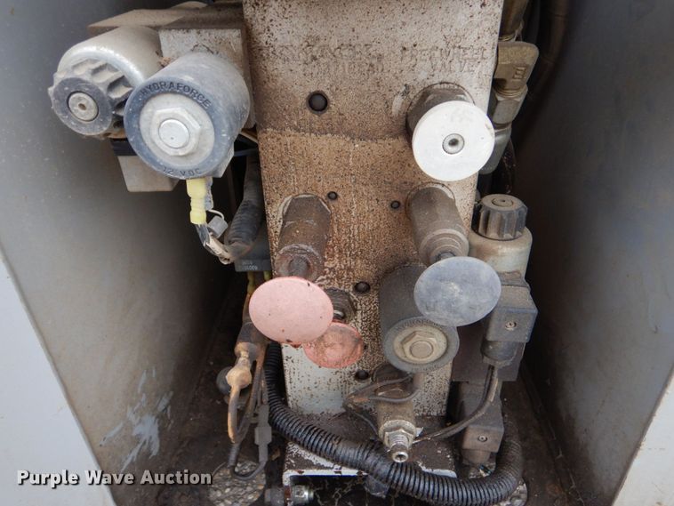 image for item DO1469 Skyjack SJ6826RT  scissor lift