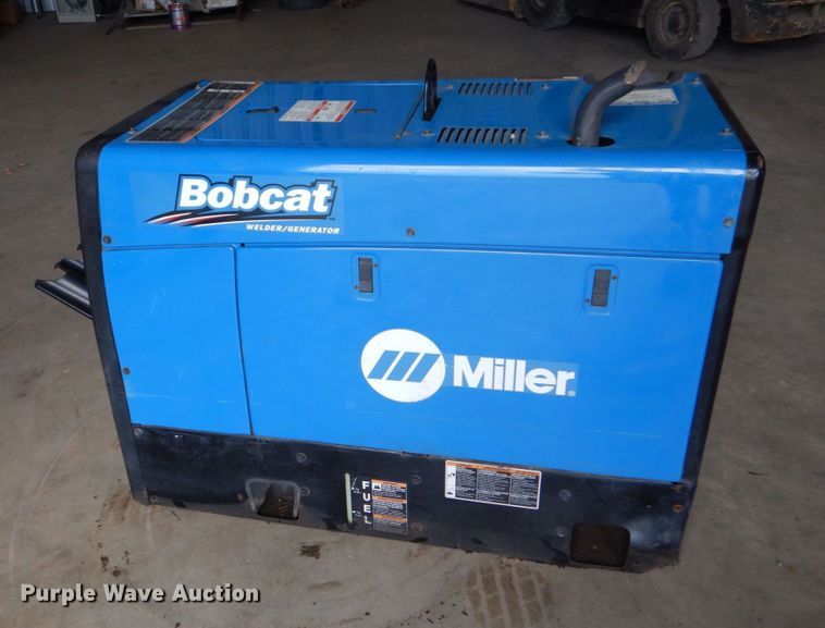image for item DO1470 Miller Bobcat 225  welder