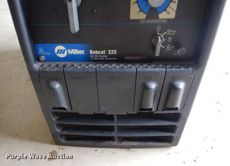 image for item DO1470 Miller Bobcat 225  welder