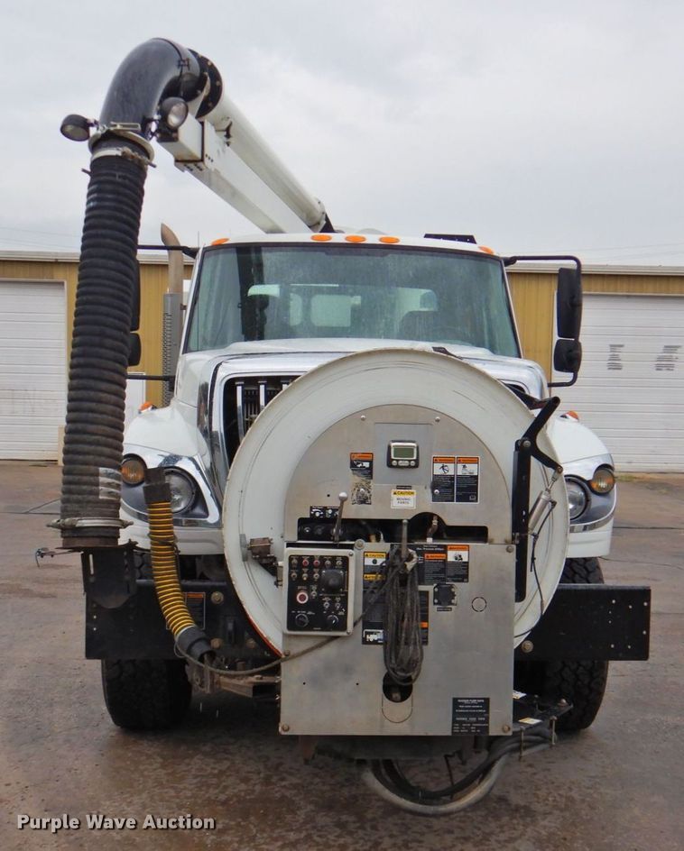 image for item DP4719 2011 International WorkStar 7400 SBA  sewer jetter truck