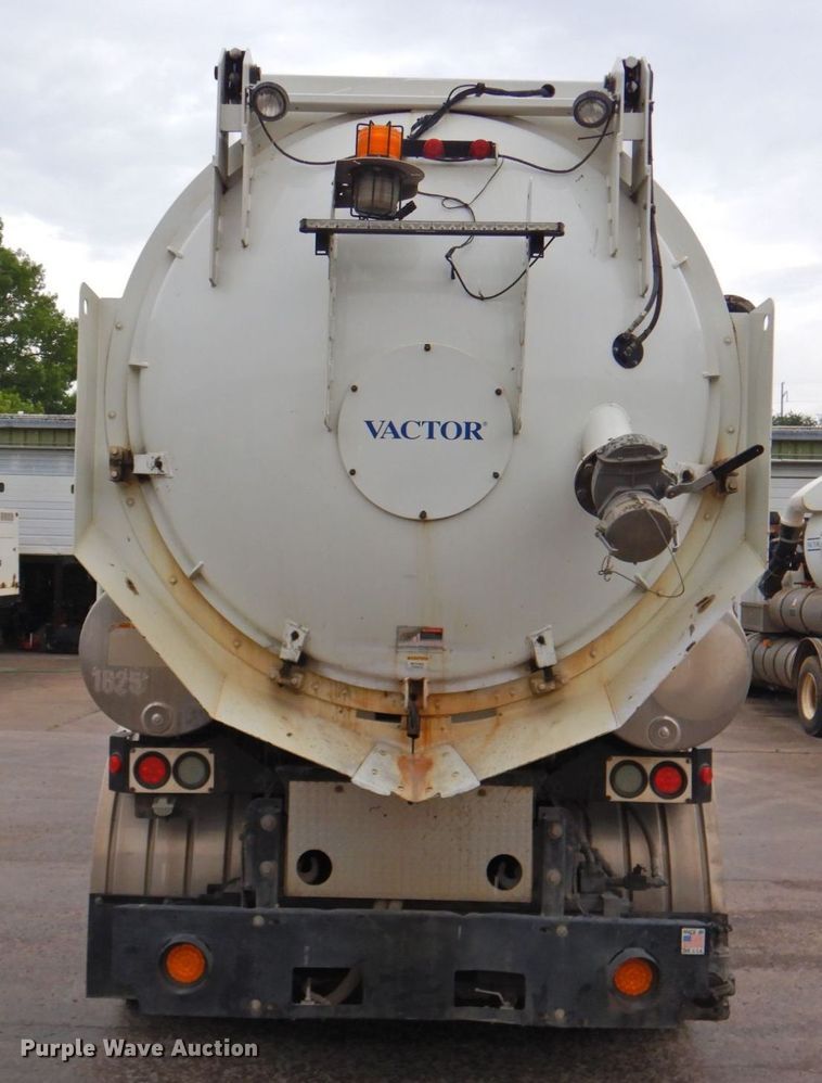 image for item DP4719 2011 International WorkStar 7400 SBA  sewer jetter truck