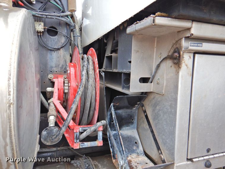 image for item DP4719 2011 International WorkStar 7400 SBA  sewer jetter truck