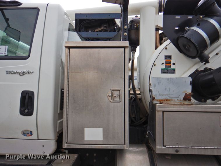 image for item DP4719 2011 International WorkStar 7400 SBA  sewer jetter truck