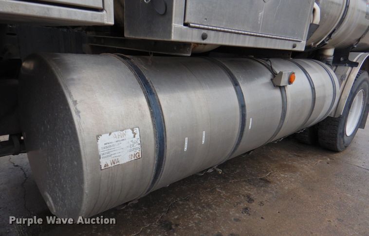 image for item DP4719 2011 International WorkStar 7400 SBA  sewer jetter truck