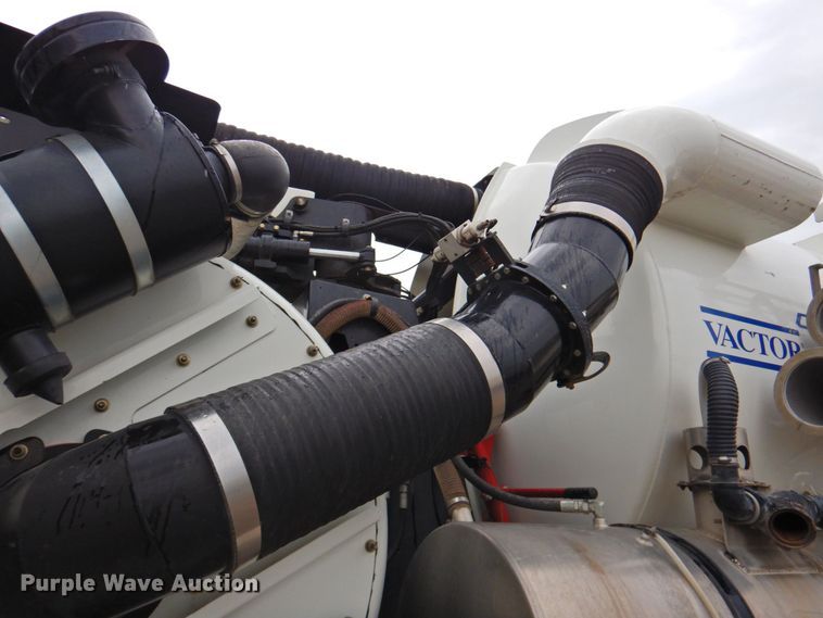 image for item DP4719 2011 International WorkStar 7400 SBA  sewer jetter truck