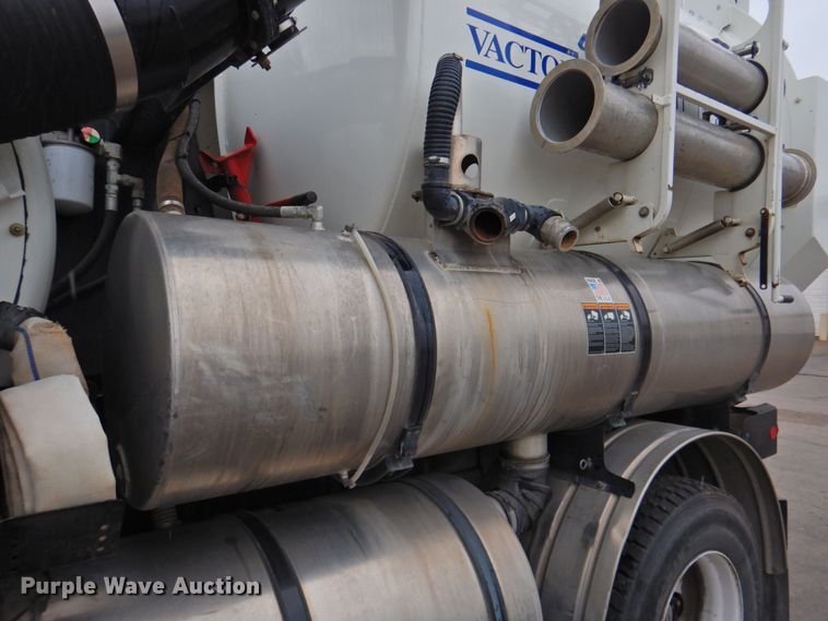 image for item DP4719 2011 International WorkStar 7400 SBA  sewer jetter truck