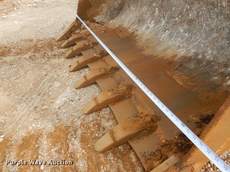 image for item DP5647 1990 John Deere 455G  track loader