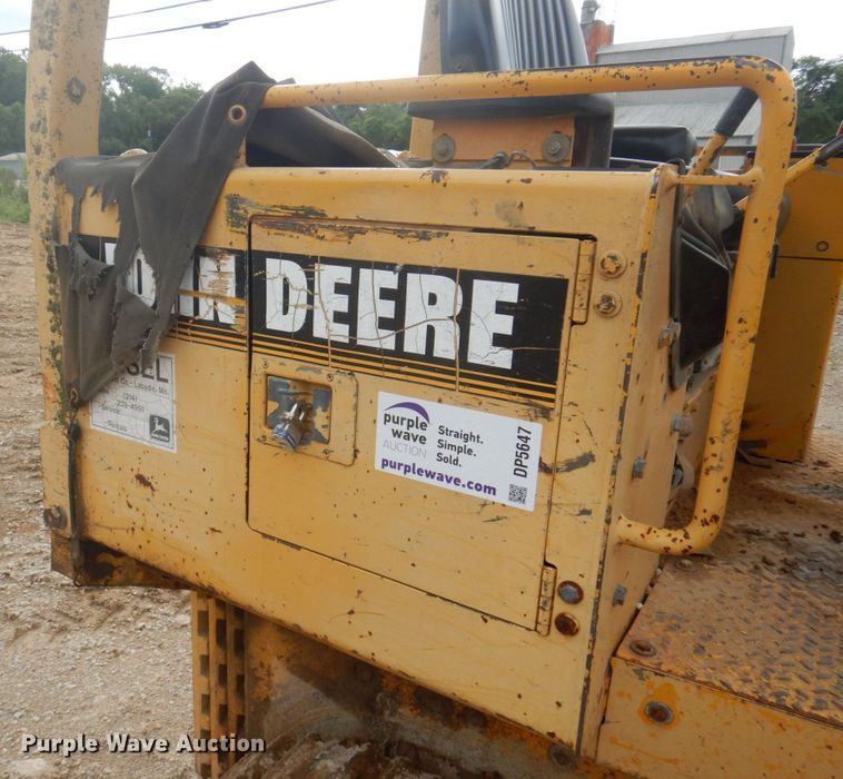 image for item DP5647 1990 John Deere 455G  track loader