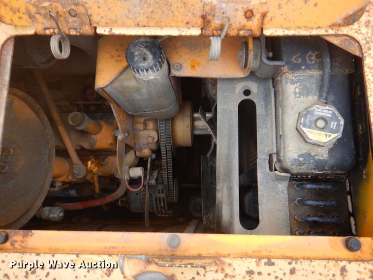 image for item DP5647 1990 John Deere 455G  track loader