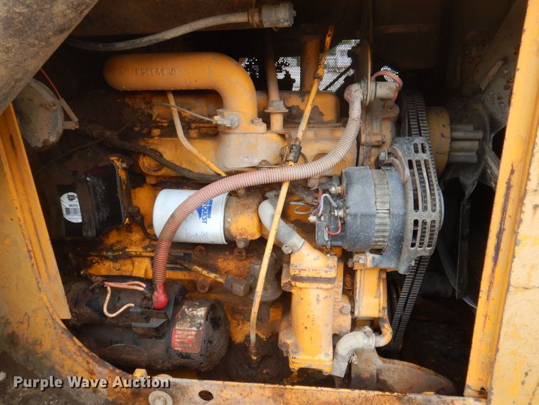 image for item DP5647 1990 John Deere 455G  track loader