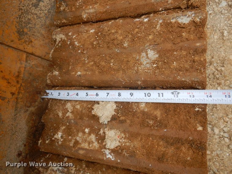 image for item DP5647 1990 John Deere 455G  track loader