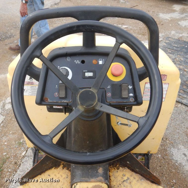 image for item DP5648 2015 Wacker Neuson RD12  double drum roller