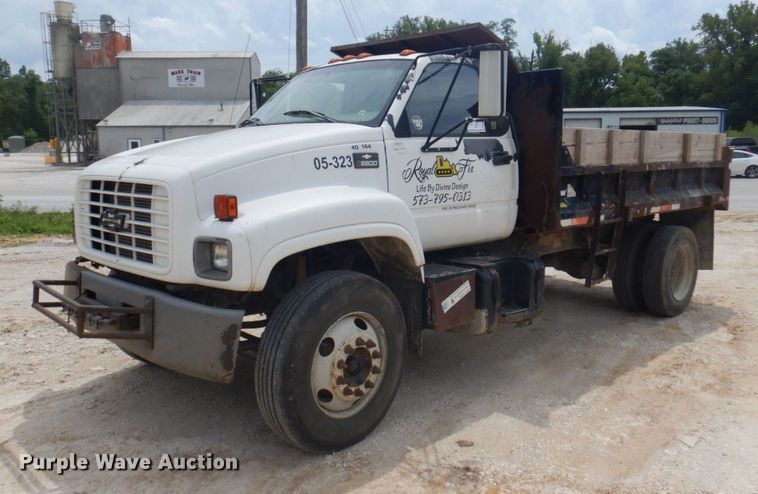 image for item DP5658 1997 Chevrolet C7500  dump truck