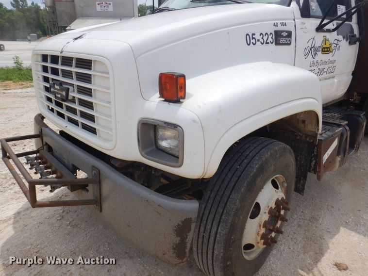 image for item DP5658 1997 Chevrolet C7500  dump truck