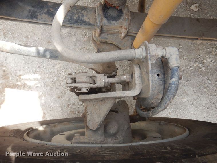 image for item DP5658 1997 Chevrolet C7500  dump truck