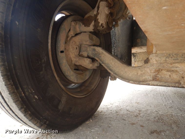 image for item DP5658 1997 Chevrolet C7500  dump truck