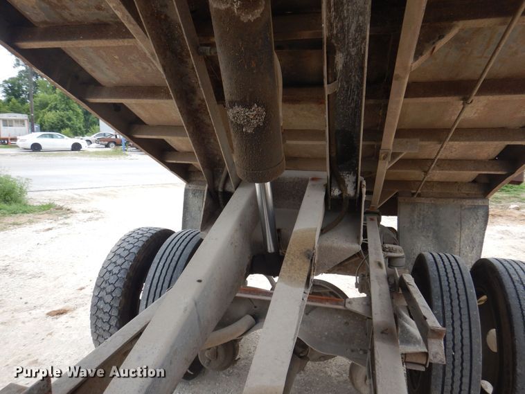 image for item DP5658 1997 Chevrolet C7500  dump truck