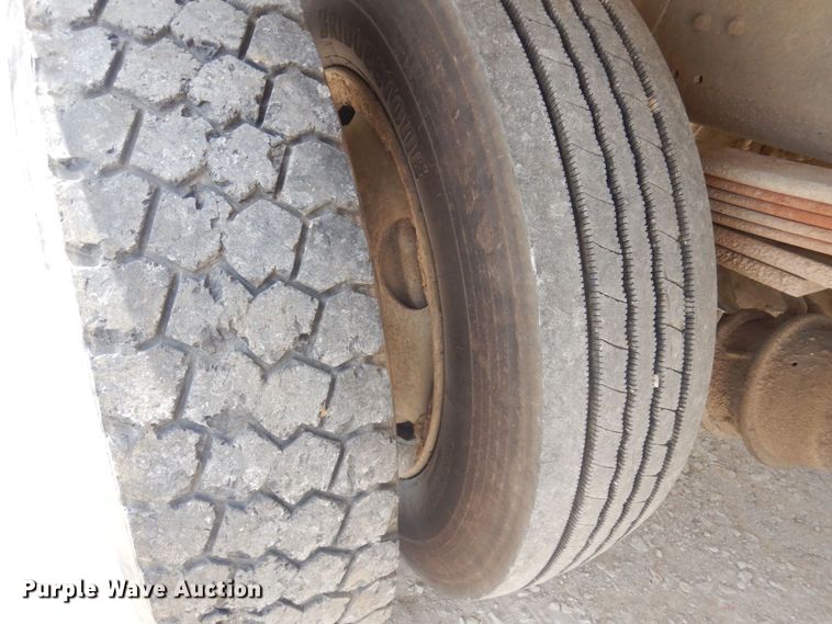 image for item DP5658 1997 Chevrolet C7500  dump truck