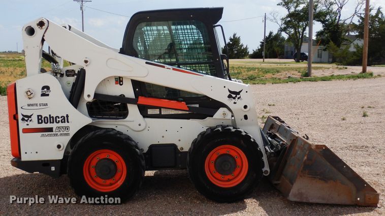image for item DR1284 2012 Bobcat A770  skid steer loader