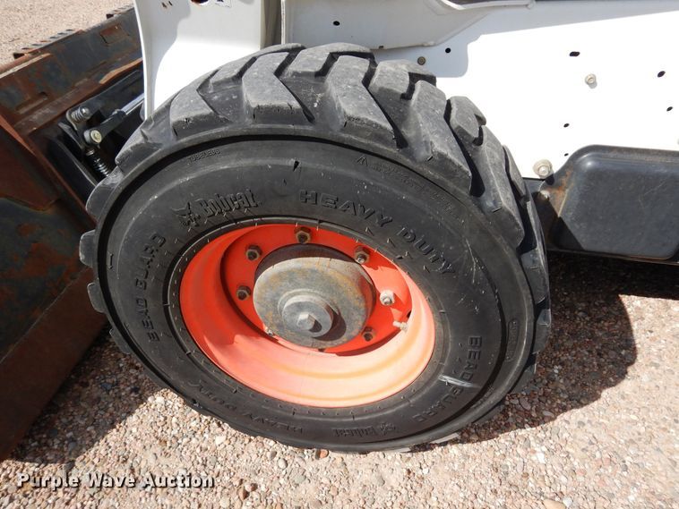 image for item DR1284 2012 Bobcat A770  skid steer loader