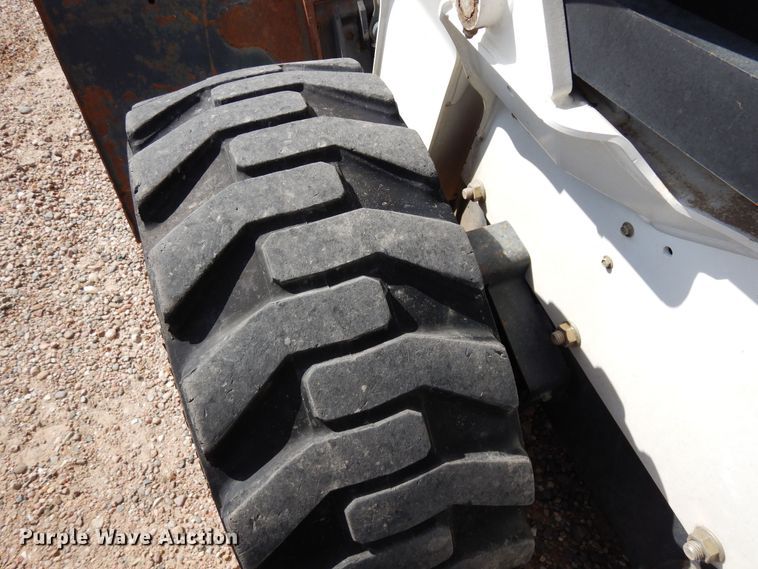 image for item DR1284 2012 Bobcat A770  skid steer loader