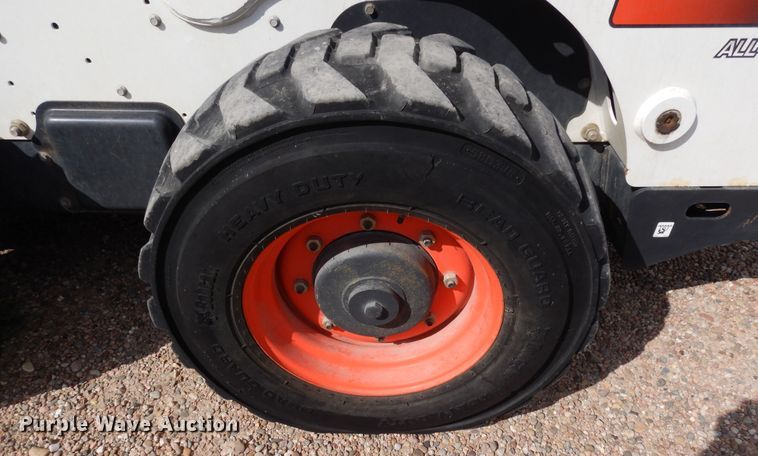 image for item DR1284 2012 Bobcat A770  skid steer loader