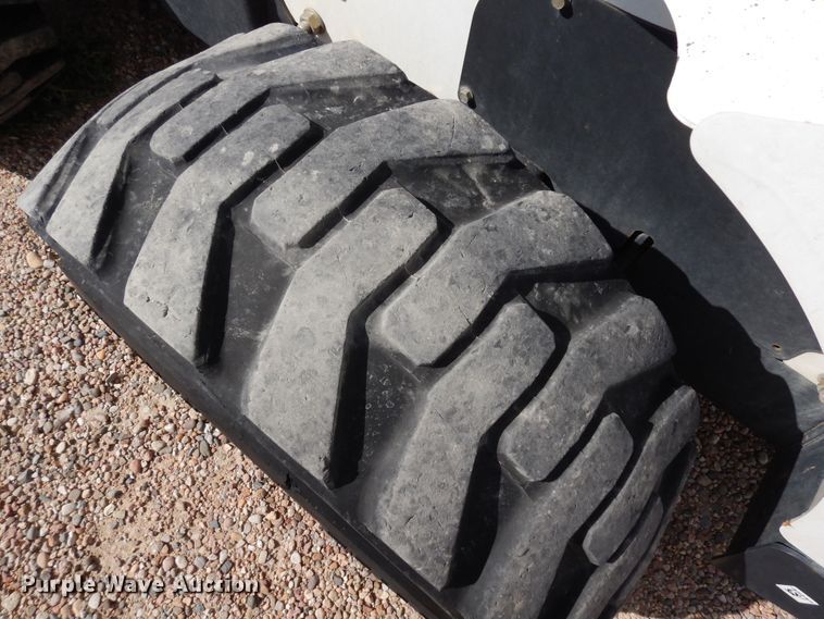 image for item DR1284 2012 Bobcat A770  skid steer loader