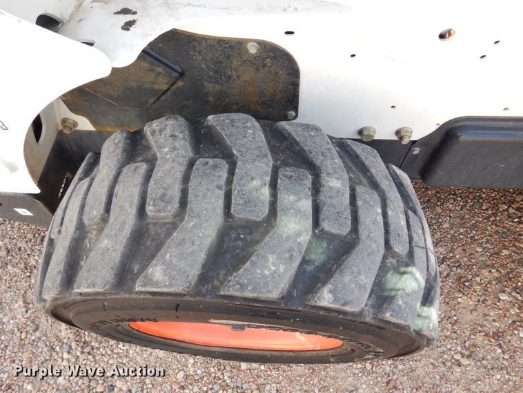 image for item DR1284 2012 Bobcat A770  skid steer loader