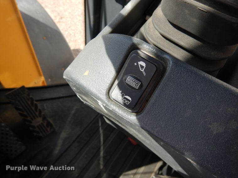 image for item DR1289 2012 John Deere 524K  high lift wheel loader