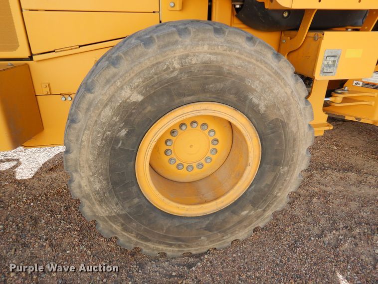 image for item DR1289 2012 John Deere 524K  high lift wheel loader