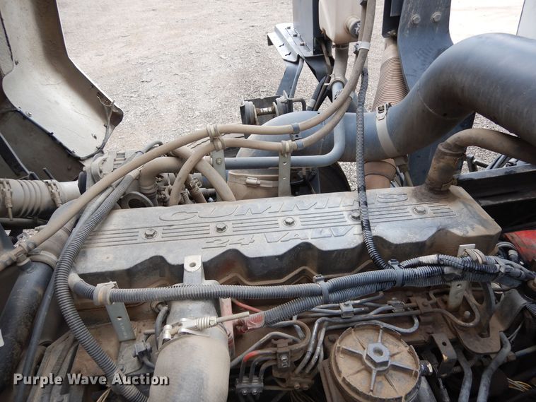 image for item DR1311 2003 Freightliner FC70  street sweeper truck