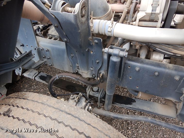 image for item DR1311 2003 Freightliner FC70  street sweeper truck