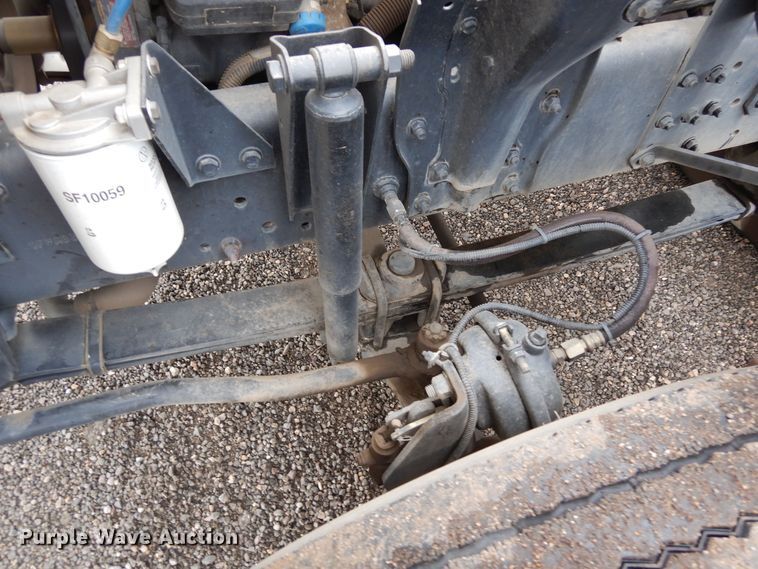 image for item DR1311 2003 Freightliner FC70  street sweeper truck