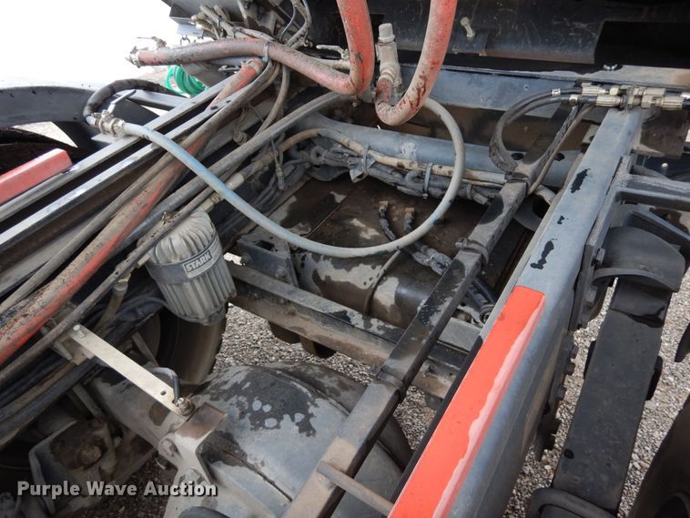 image for item DR1311 2003 Freightliner FC70  street sweeper truck