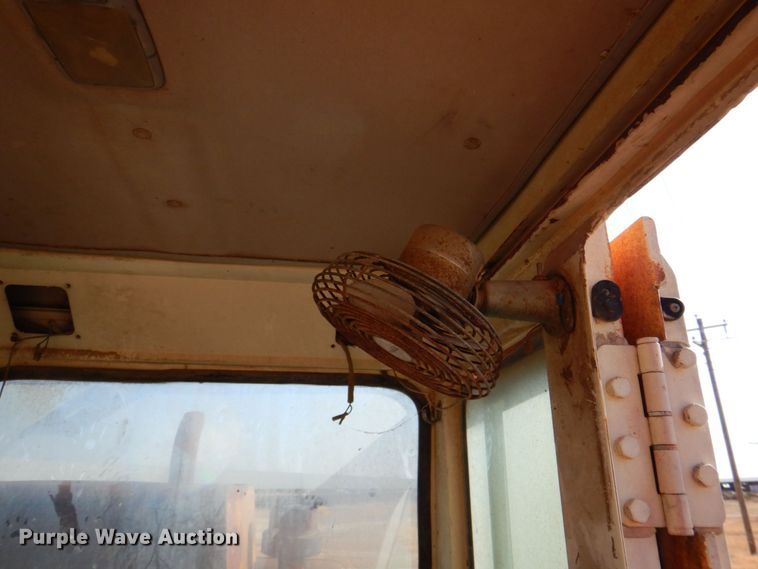 image for item DR1945 1994 Hyundai Robex 320LC  excavator